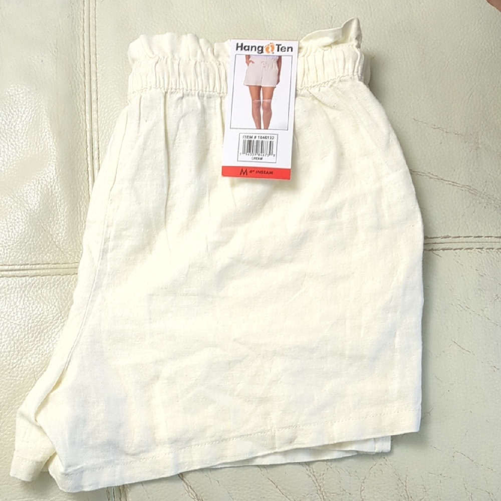 Hang Ten Cream Relaxed Shorts